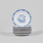 591323 Small plates